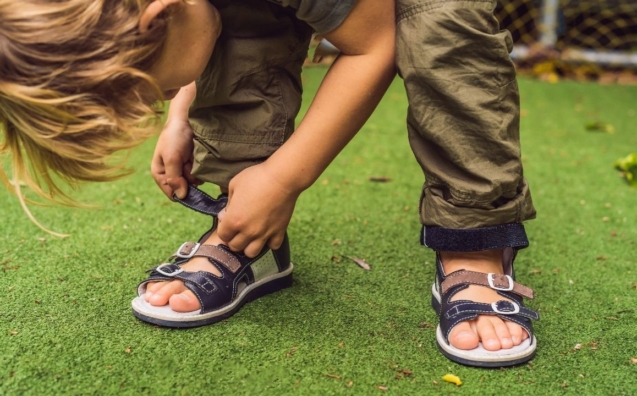 Najnowsze trendy w obuwiu ortopedycznym: jak znaleźć stylowe i wygodne buty dla zdrowia i wygody?