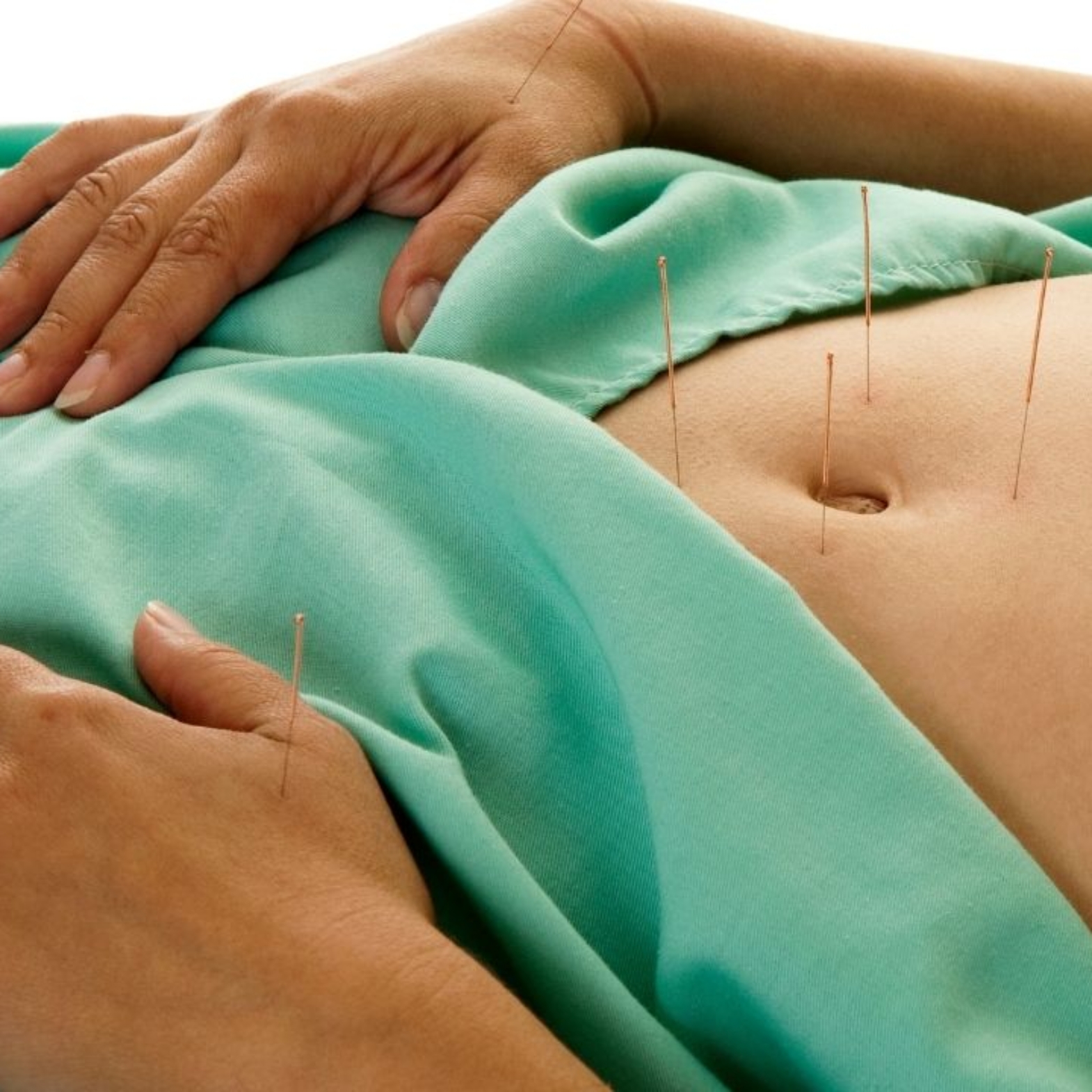 Fitoterapia i akupunktura w ginekologii – wsparcie naturalne po porodzie?