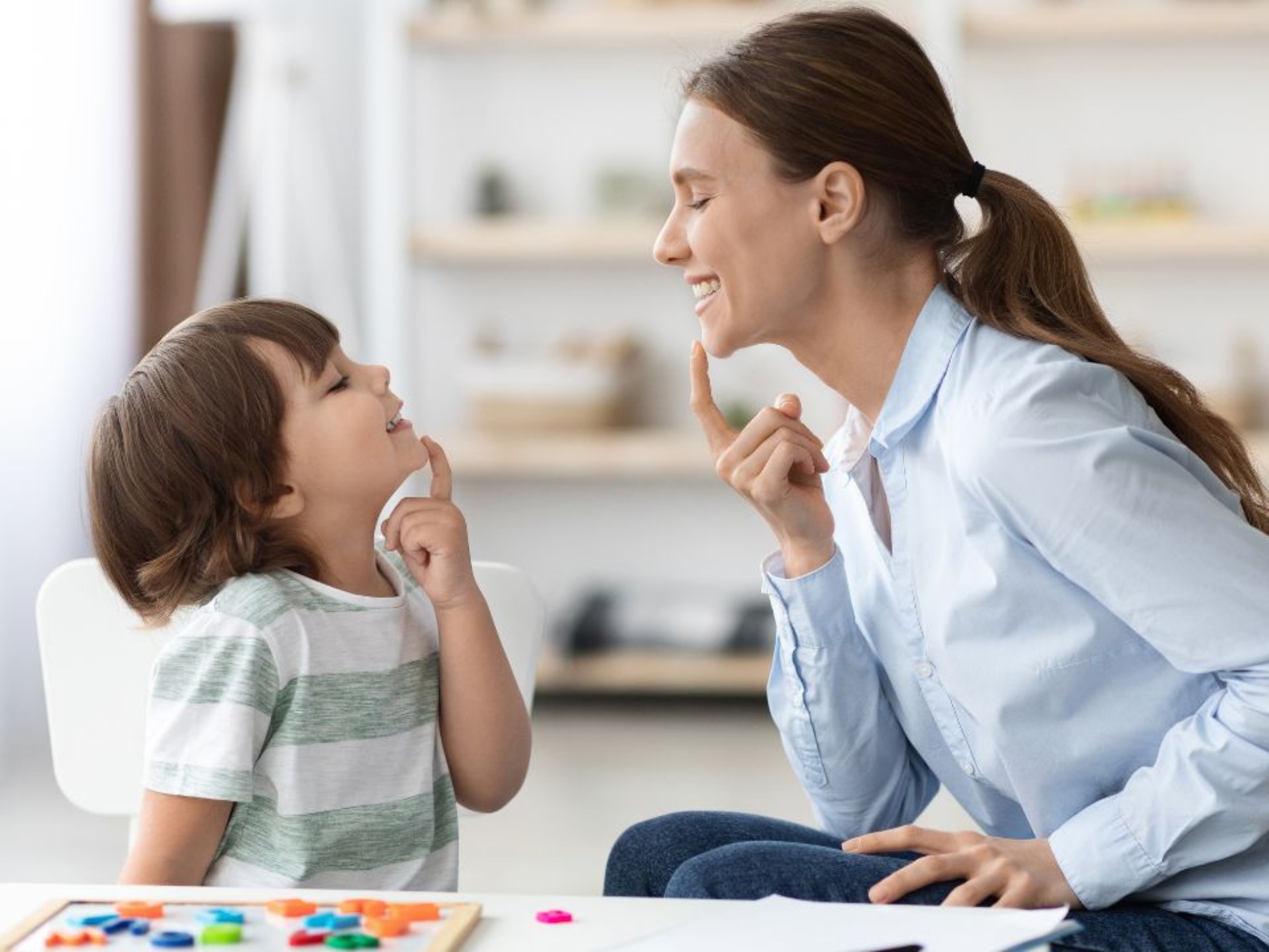 Czym jest terapia logopedyczna i jak działa