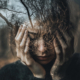 Kryzys życiowy - kiedy warto skorzystać z poradnictwa psychologicznego?