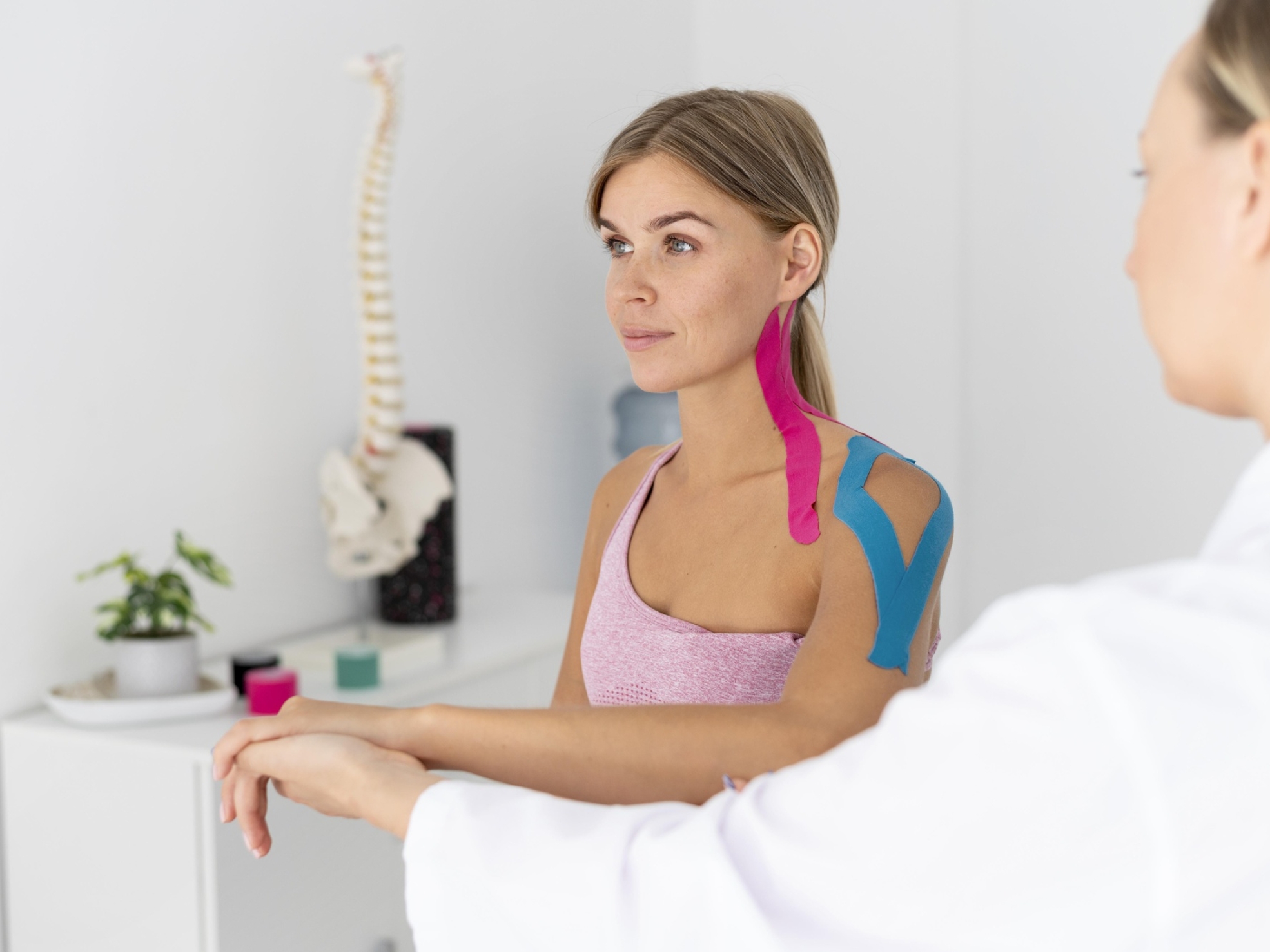 Kinesiotaping - kiedy taśmy mogą wspierać terapię, a kiedy nie wystarczą?