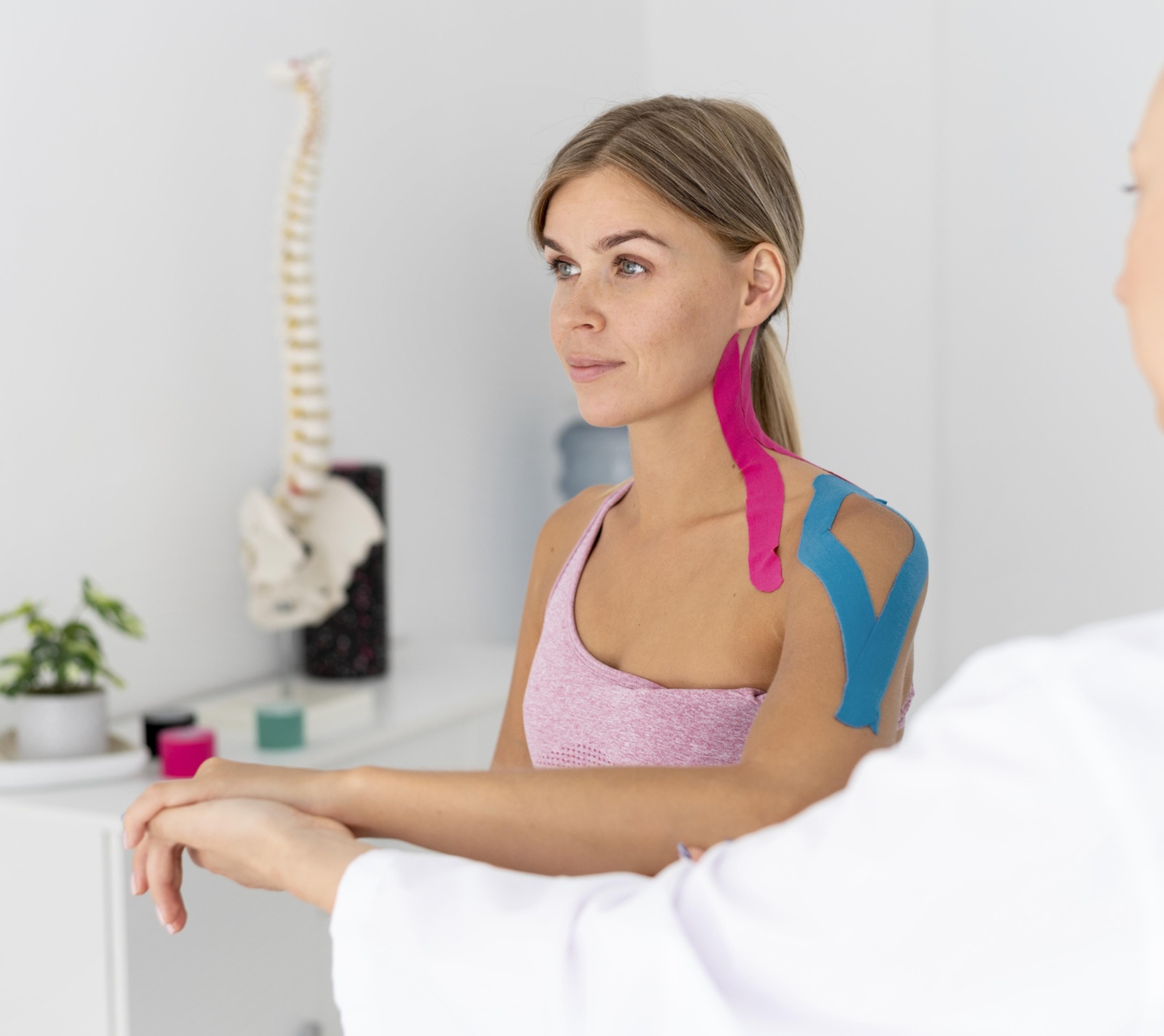 Kinesiotaping - kiedy taśmy mogą wspierać terapię, a kiedy nie wystarczą?